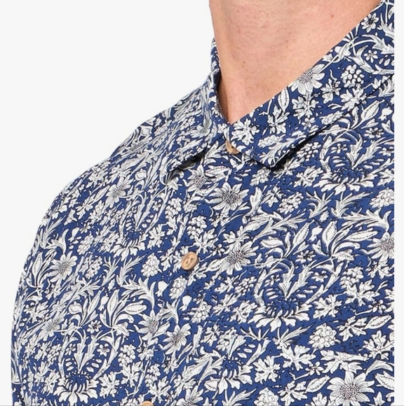 UNIONBAY Men's Rayon Button-Up Woven Shirt - Picture 5 of 5